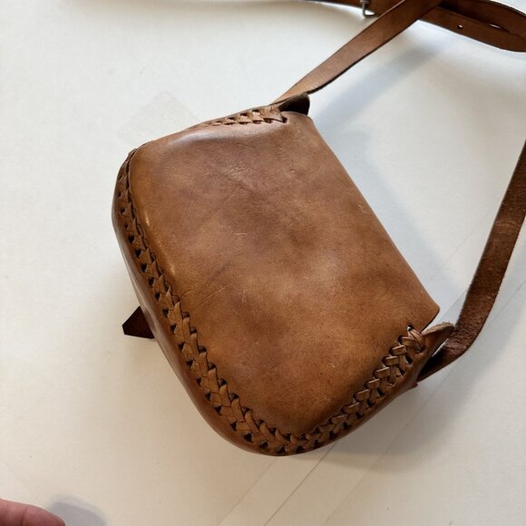 Handcrafted Brown Leather Crossbody Bag Floral Embossed Purse Adjustable Strap - Picture 6 of 7